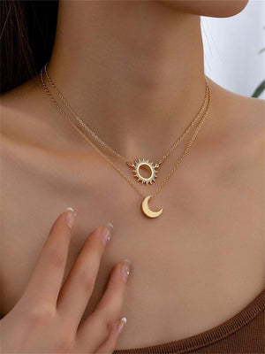 2pcs Luxury Sun And Moon Necklace Set